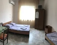 Семейный номер 3-местный с общим душем и туалетом Гостевой дом Гостевой дом Аура село Витязево новый объект