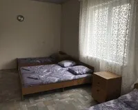 Семейный номер 5-местный с общим душем и туалетом Гостевой дом Гостевой дом Аура село Витязево без отзывов