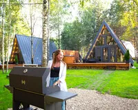 Дом/коттедж 2 спальни База отдыха База отдыха Les Holidays A-Frame №1 деревня Красный Огорок без звезд новый объект