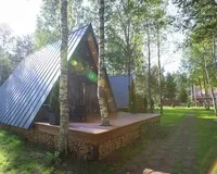 Дом/коттедж 2 спальни Глэмпинг Глэмпинг Les Holidays A-Frame №2 деревня Красный Огорок без звезд без отзывов 5% скидка по промокоду!