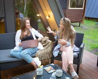 Дом/коттедж 2 спальни База отдыха База отдыха Les Holidays A-Frame №4 деревня Красный Огорок без звезд новый объект без отзывов