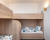 Кровать в общем 6-местном номере для женщин Мини-отель Мини-отель Облака Хостел и номера Владивосток 5% скидка по промокоду!