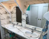 Кровать в общем 8-местном номере для мужчин Хостел Хостел Кунцево Москва 1101 м от метро Кунцевская Забронируй по своей цене!