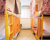 Кровать в общем 8-местном номере Хостел Решетников SibHome Иркутск новый объект