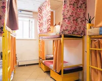 Кровать в общем 8-местном номере Хостел Решетников SibHome Иркутск без звезд