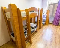 Кровать в общем 8-местном номере для мужчин Хостел ViVa SibHome Иркутск без отзывов