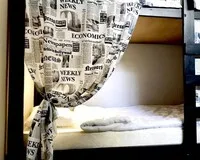 Кровать в общем 6-местном номере для мужчин Хостел Хостел "DeArt House" Сочи рейтинг 4.7