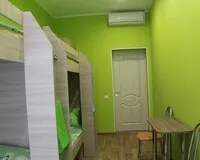 Четырехместный номер с общим душем и туалетом Хостел Хостел Positive Санкт-Петербург метро Площадь Восстания