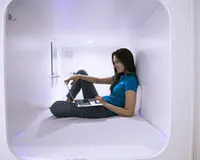 Одноместная капсула общая Хостел Хостел Cube Capsule Hotel Москва метро Смоленская