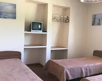 Шестиместный номер Гостиница Гостиница Баден на Кубани посёлок Кучугуры Забронируй по своей цене!