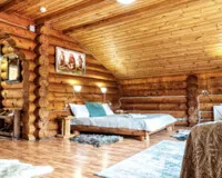 Семейный номер 4-местный с балконом База отдыха База отдыха Шале в горах Алтая Чемальский район Забронируй по своей цене!