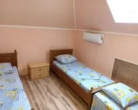 Трехместный номер с общим душем и туалетом Гостевой дом "Маки" Анапа новый объект