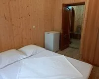 Трехместный номер с душем и туалетом Гостевой дом "Маки" Анапа новый объект