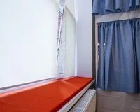 Кровать в общем 8-местном номере для мужчин Хостел Хостел Рабисон Хостел Омск новый объект без отзывов