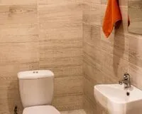 Кровать в общем 8-местном номере для женщин Хостел Хостел Рабисон Хостел Омск новый объект Забронируй по своей цене!