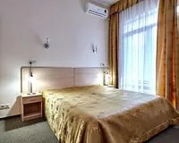 Двухместный номер с 1 кроватью «Стандарт» Отель Отель Южный Бриз Геленджик без отзывов