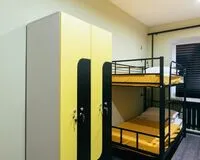 Кровать в общем 6-местном номере для женщин Отель Отель BookBox Москва метро Измайловская
