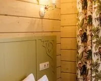 Двухкомнатный номер «Люкс» База отдыха База Отдыха Легенда Манжерока село Озёрное новый объект 5% скидка по промокоду!