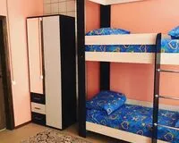 Кровать в общем 2-местном номере Хостел Hostel Den' & Noch' Саратов Забронируй по своей цене!