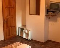 Двухместный номер с 2 кроватями Гостевой дом Гостевой дом Ливадия посёлок городского типа Ливадия без отзывов