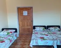 Бюджетный трехместный номер Гостевой дом Гостевой дом В Облаках Сочи без звезд