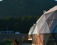 Четырехместный номер «Люкс» Глэмпинг Глэмпинг "ALTAY NEBO" село Узнезя без звезд новый объект Забронируй по своей цене!