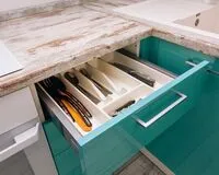Двухместный номер с 1 кроватью и балконом Апартаменты Апартаменты Стильная квартира рядом с пляжем Новороссийск без звезд 5% скидка по промокоду!