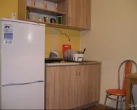 Двухместный номер с 2 кроватями, общим душем и туалетом Апартаменты Апартаменты Комната – студия Версаль, ул. Космонавтов, д.56 Дмитров Забронируй по своей цене!