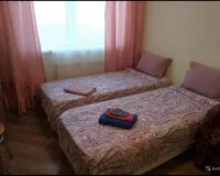 Двухместный номер с 2 кроватями, общим душем и туалетом Апартаменты Апартаменты Комната – студия Версаль, ул. Космонавтов, д.56 Дмитров без звезд Забронируй по своей цене!