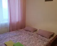 Двухместный номер с 2 кроватями, общим душем и туалетом Апартаменты Апартаменты Комната – студия Версаль, ул. Космонавтов, д.56 Дмитров без звезд без отзывов Забронируй по своей цене!