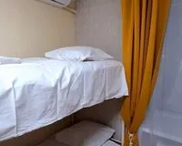 Кровать в общем 6-местном номере для мужчин Хостел Хостел Уют на Варшавке Москва 155 м от метро Верхние Котлы