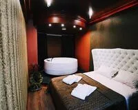 Двухместный номер с 1 кроватью «Люкс» Отель Отель Mango Lounge Hotel Москва метро Шаболовская