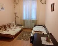 Семейный номер 3-местный с общим душем и туалетом Мини-отель Тучков 3 миниотель Санкт-Петербург метро Василеостровская