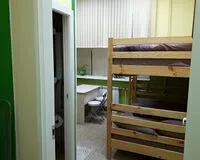 Семейный номер 4-местный с душем и туалетом Отель Мини-отель Геркулес Санкт-Петербург рейтинг 4.6