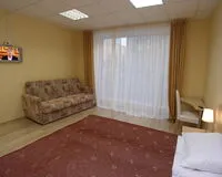 Четырехместный номер с общим душем и туалетом Мини-отель Мини-отель Большой 45 Санкт-Петербург рейтинг 3.8