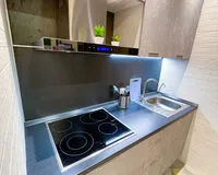 Кровать в общем 8-местном номере для женщин Хостел Poshtel Vdali Екатеринбург Забронируй по своей цене!