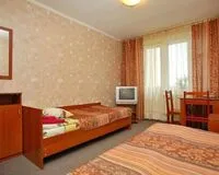 Двухместный номер с 2 кроватями, общим душем и туалетом Мини-отель Гостиница Островок Санкт-Петербург 235 м от метро Дунайская