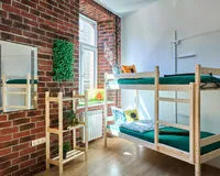 Кровать в общем 6-местном номере для женщин Хостел Хостел Garden 22/2 Санкт-Петербург Забронируй по своей цене!