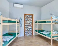 Кровать в общем 6-местном номере Хостел Хостел Garden 22/2 Санкт-Петербург метро Маяковская 5% скидка по промокоду!