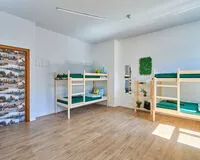 Кровать в общем 12-местном номере Хостел Хостел Garden 22/2 Санкт-Петербург 158 м от метро Маяковская Забронируй по своей цене!