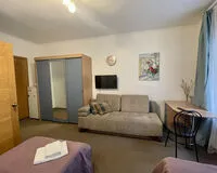 Четырехместный номер с душем и туалетом Мини-отель Мини-отель Pushkinskaya 8 Mini Hotel Санкт-Петербург без звезд