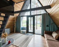 Дом/коттедж 1 спальня База отдыха База отдыха Berloga Country Resort деревня Красный Огорок Забронируй по своей цене!