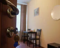 Двухместный номер с 2 кроватями, общим душем и туалетом Гостевой дом Гостевой дом Pro Счастье Санкт-Петербург без звезд