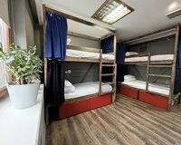 Кровать в общем 8-местном номере Хостел Хостел LV.Hostel Южно-Сахалинск без звезд