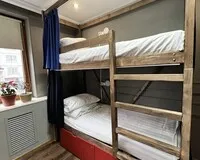 Кровать в общем 8-местном номере Хостел Хостел LV.Hostel Южно-Сахалинск новый объект