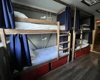 Кровать в общем 6-местном номере для женщин Хостел Хостел LV.Hostel Южно-Сахалинск без звезд