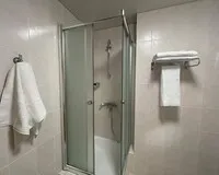 Двухместный номер с 2 кроватями Гостиница Гостиница Ola Resort село Ольгинка новый объект