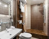 Двухместный номер «Стандарт» с 2 раздельными кроватями Отель Отель Багратион Санкт-Петербург рейтинг 4.5