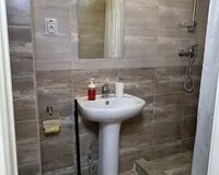 Двухместный номер с 2 кроватями, душем и туалетом Гостевой дом Гостевой дом Black Sea Севастополь без звезд