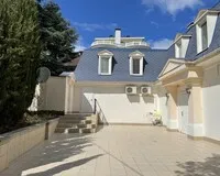 Дом/коттедж 4 спальни Апартаменты Апартаменты Бархатный сезон посёлок городского типа Ливадия новый объект